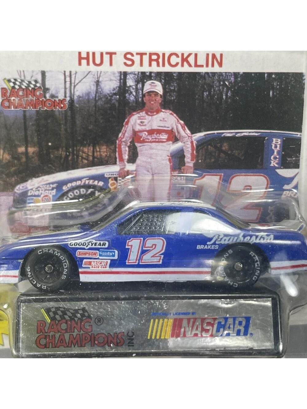 Racing Champions 1:64 Scale Diecast: Hut Stricklin #12 Raybestos (Petty back)